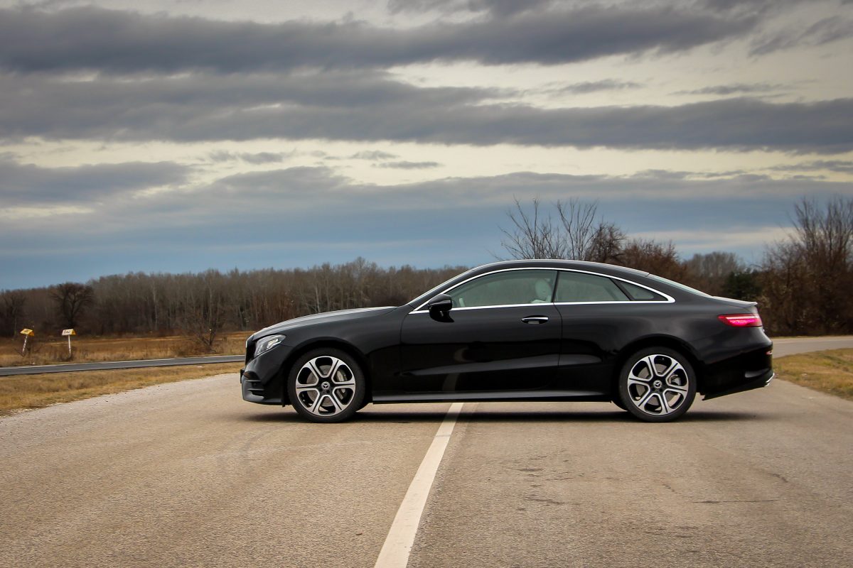 MERCEDES-BENZ E-OSZTÁLY