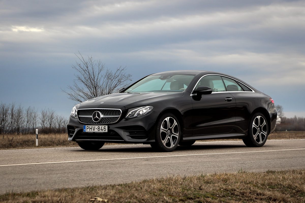 MERCEDES-BENZ E-OSZTÁLY