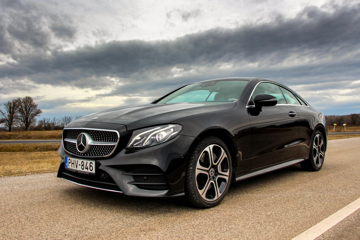 MERCEDES-BENZ E-OSZTÁLY