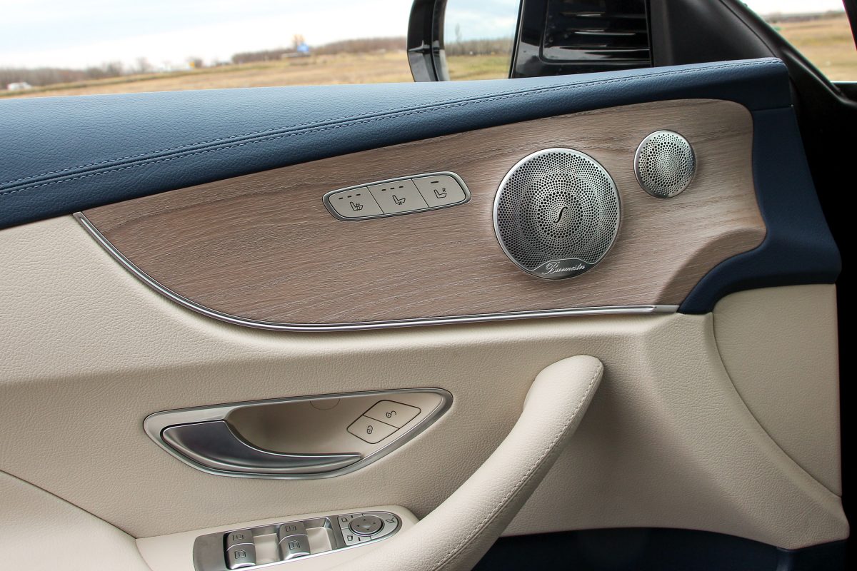 MERCEDES-BENZ E-OSZTÁLY
