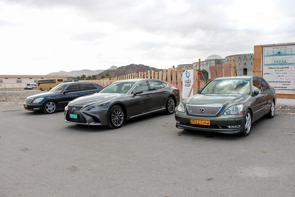 LEXUS LS