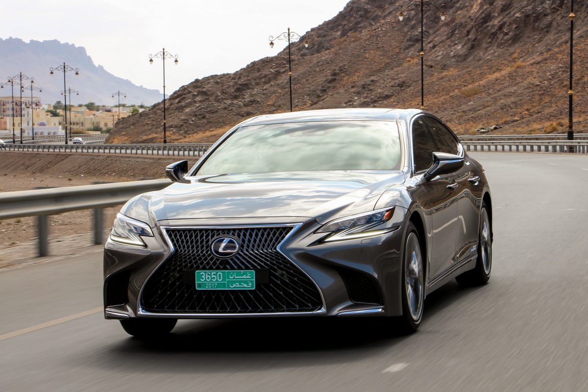 LEXUS LS