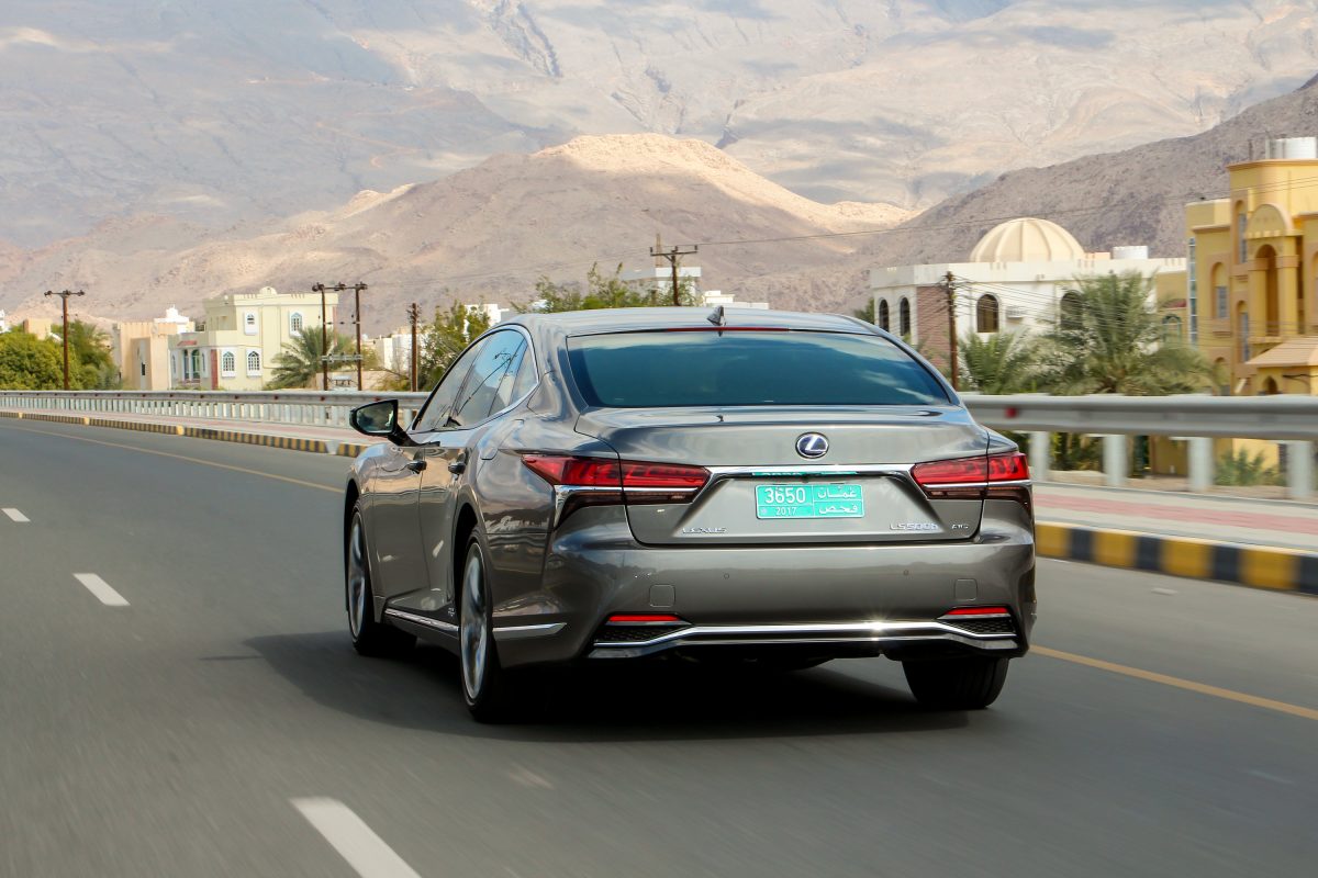LEXUS LS
