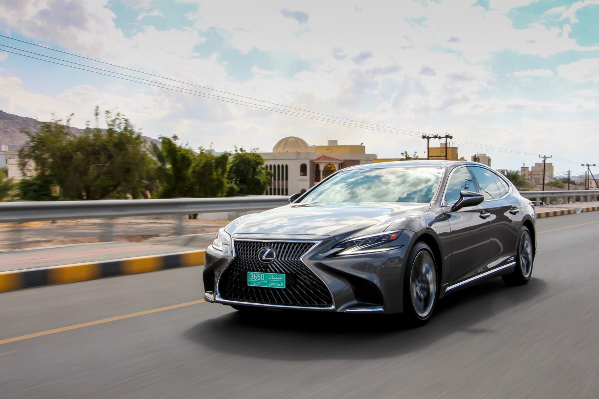 LEXUS LS