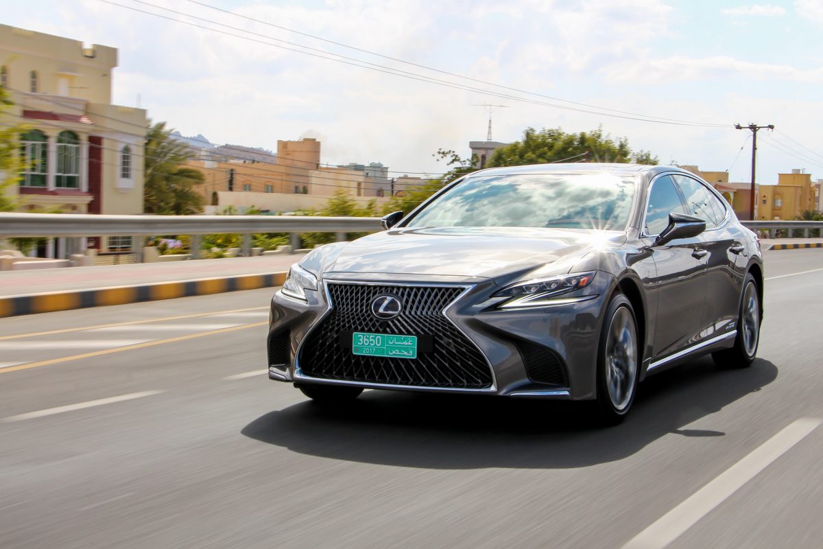 LEXUS LS