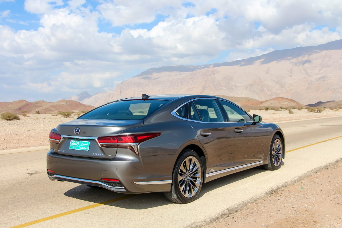 LEXUS LS