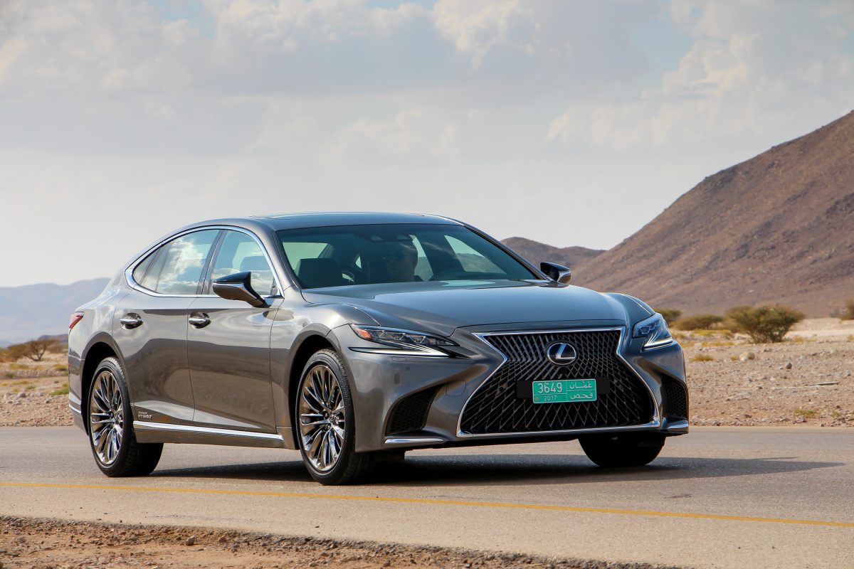 LEXUS LS