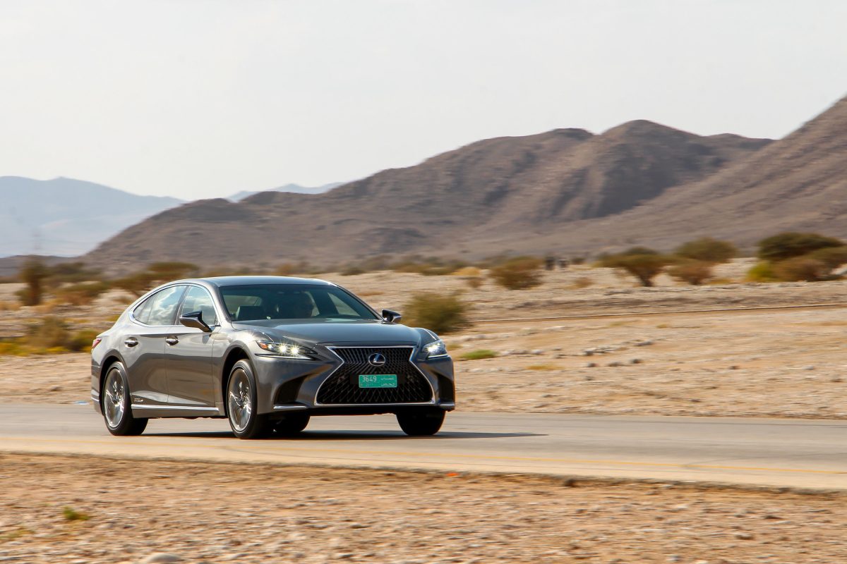 LEXUS LS