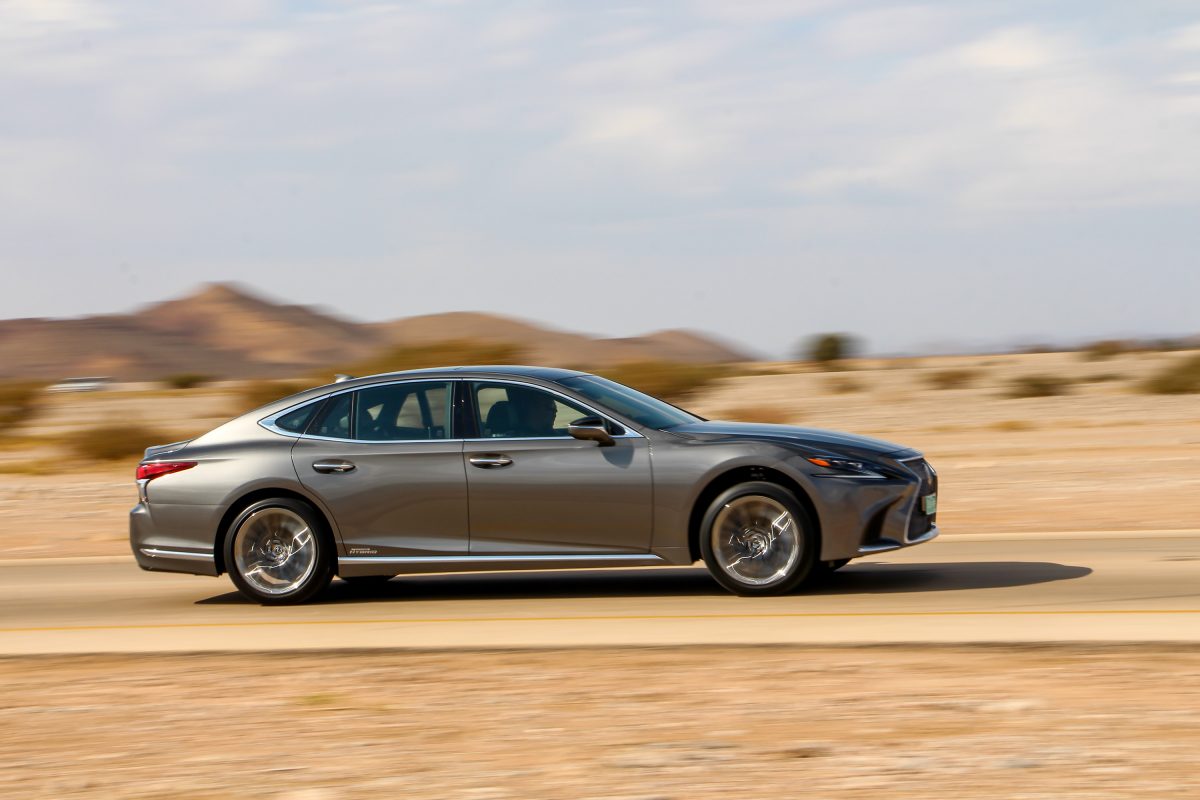 LEXUS LS