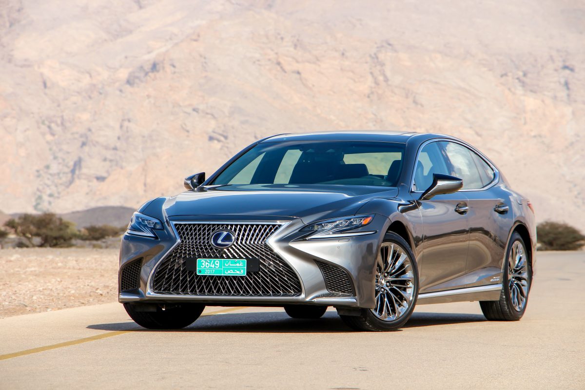 LEXUS LS