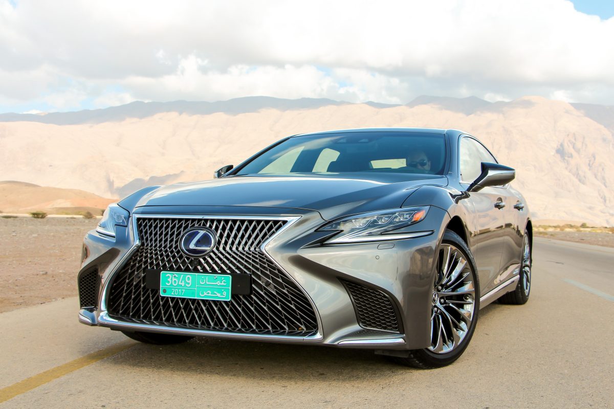 LEXUS LS