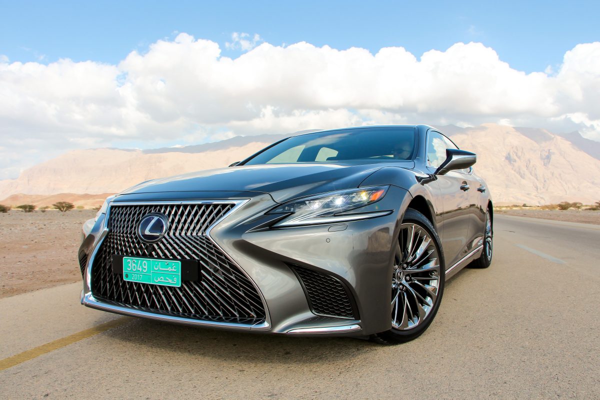 LEXUS LS