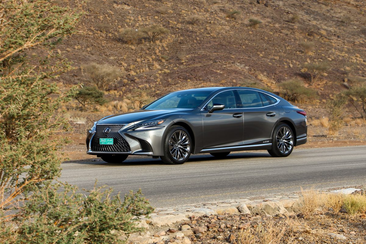 LEXUS LS
