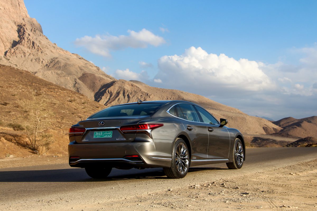 LEXUS LS