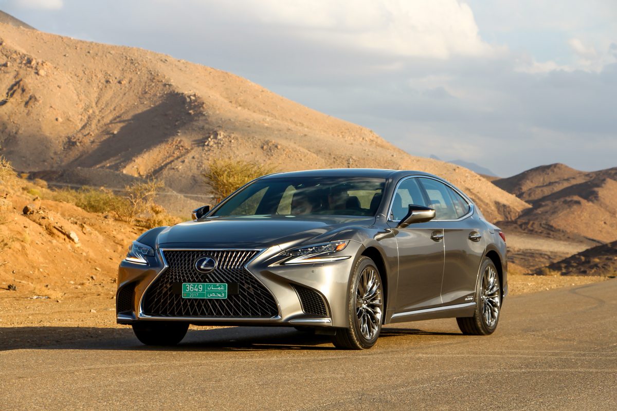 LEXUS LS