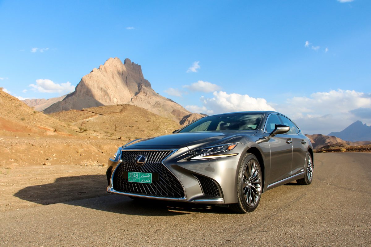 LEXUS LS
