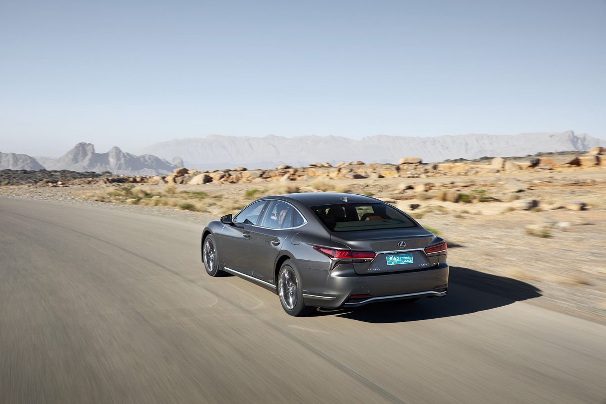 LEXUS LS