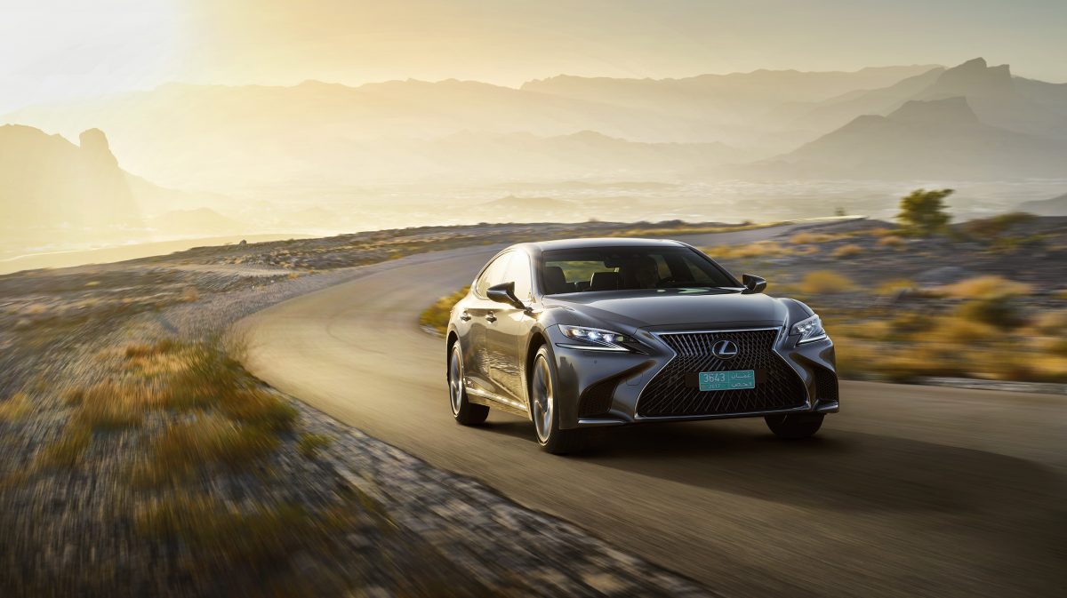 LEXUS LS