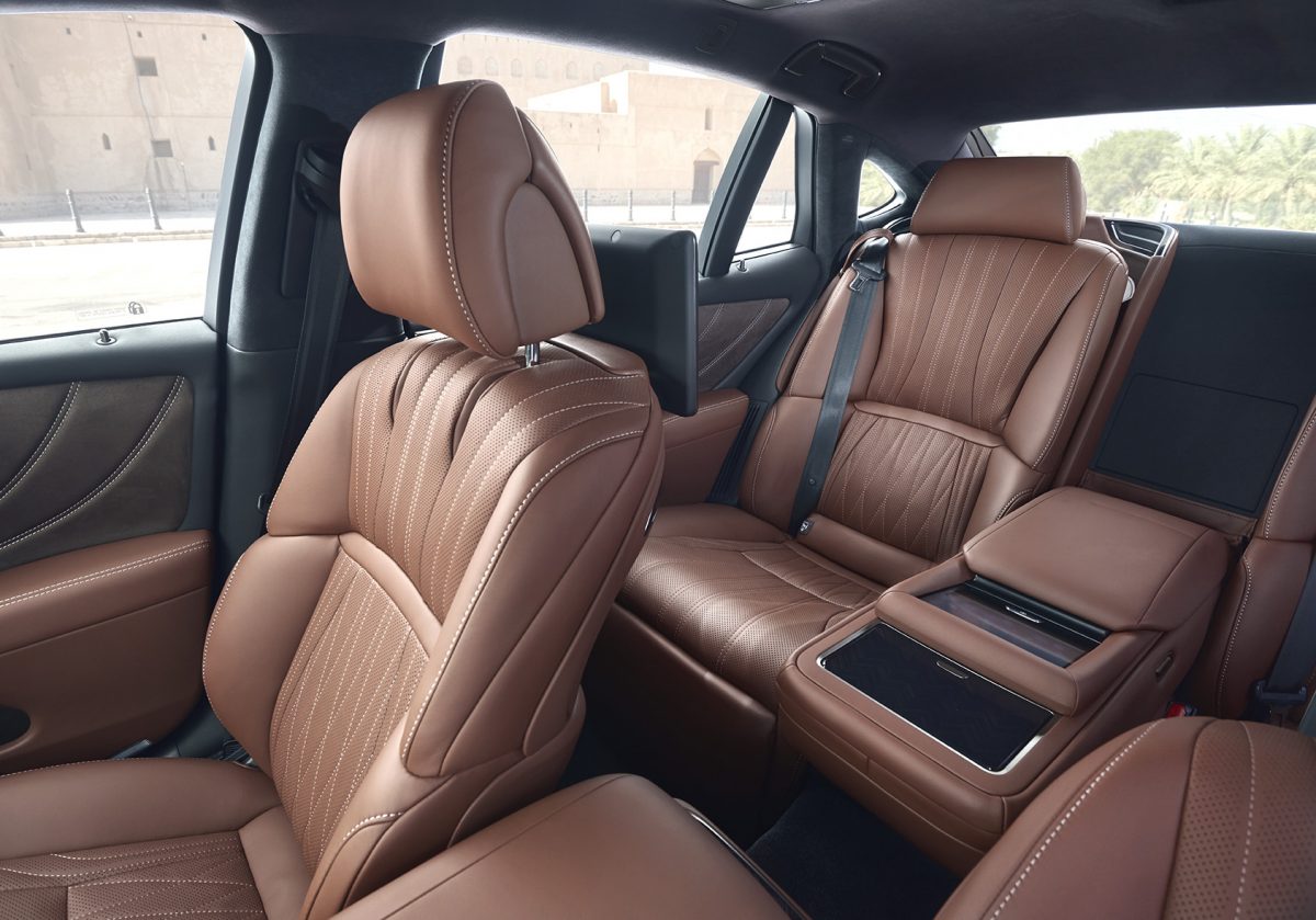 LEXUS LS