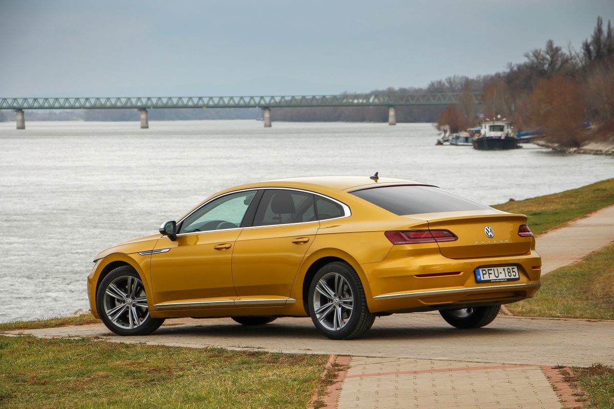 VOLKSWAGEN ARTEON