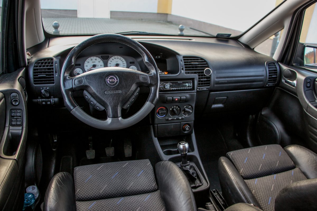 OPEL ZAFIRA