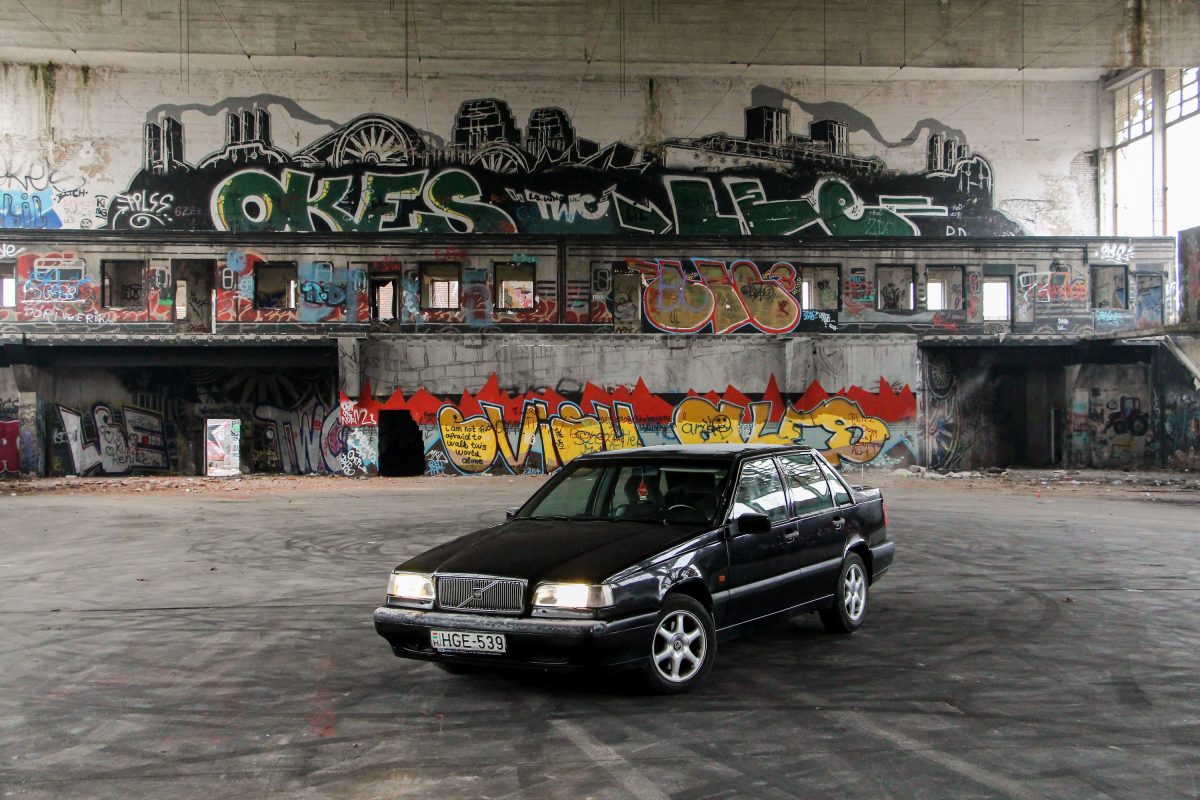 VOLVO 850