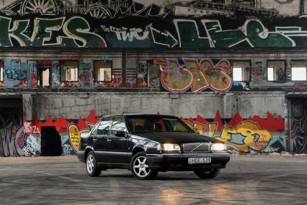 VOLVO 850