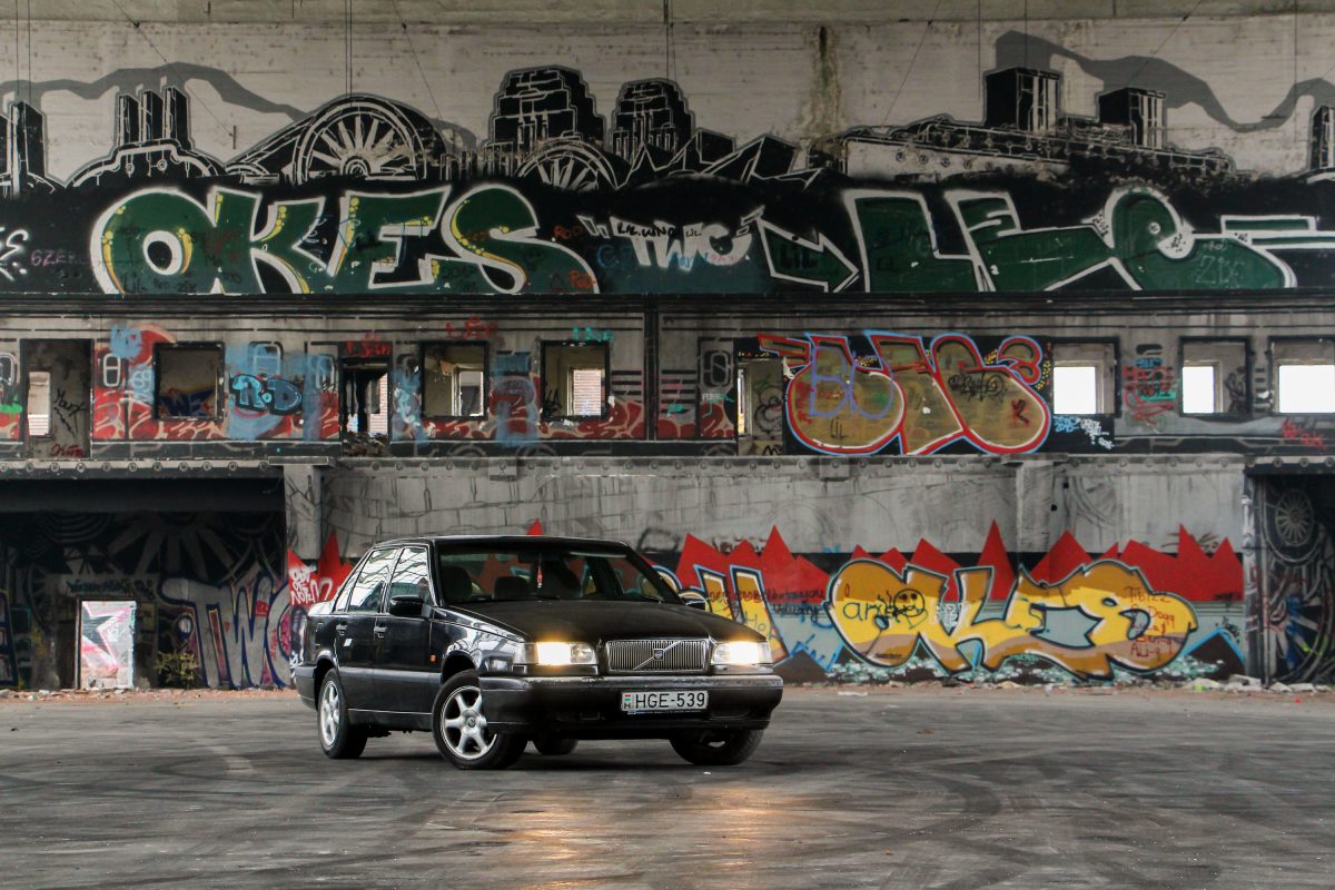 VOLVO 850