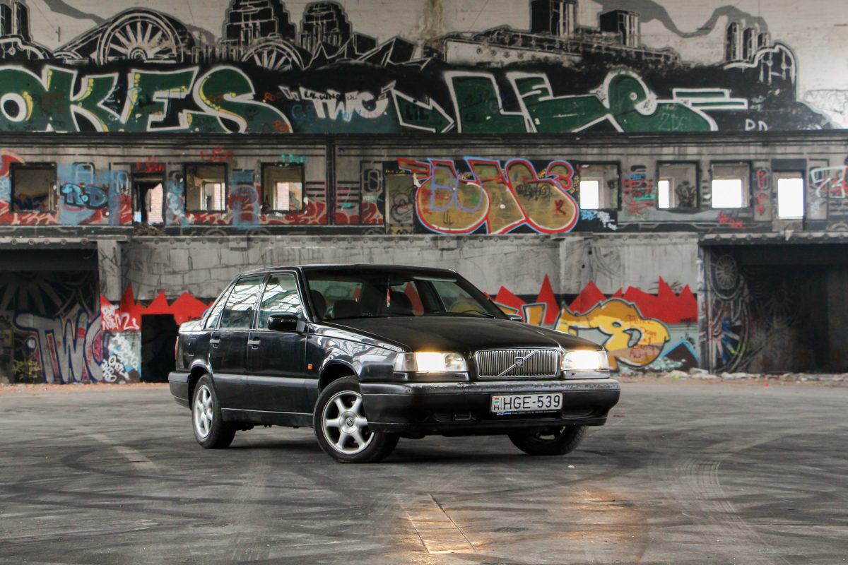 VOLVO 850