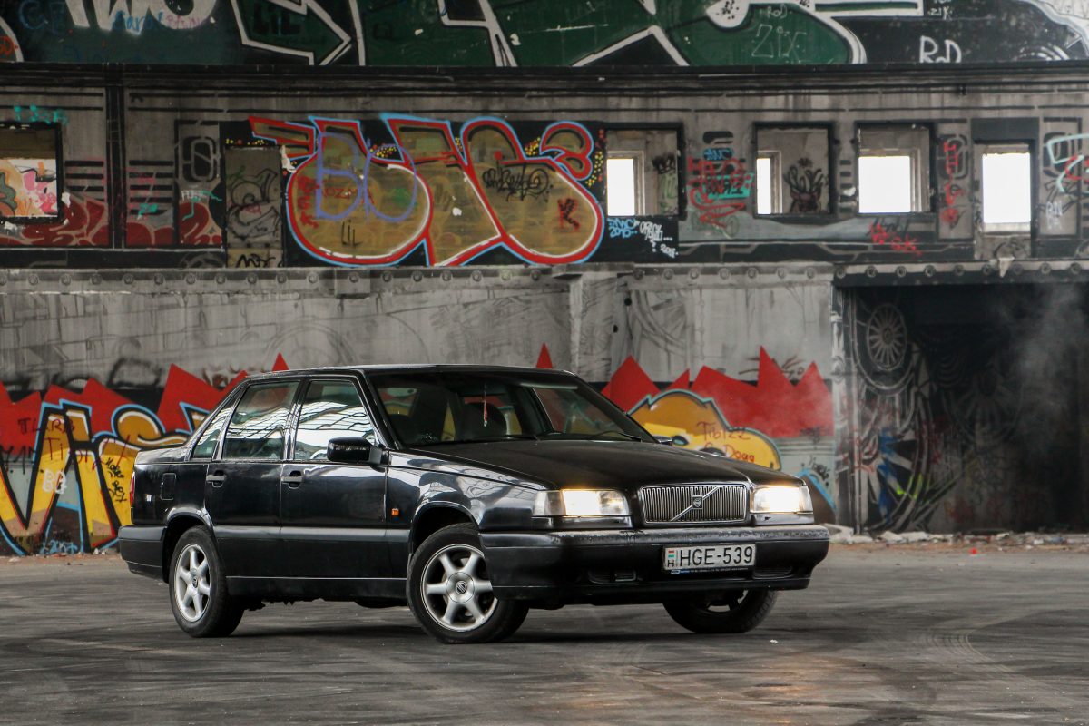 VOLVO 850