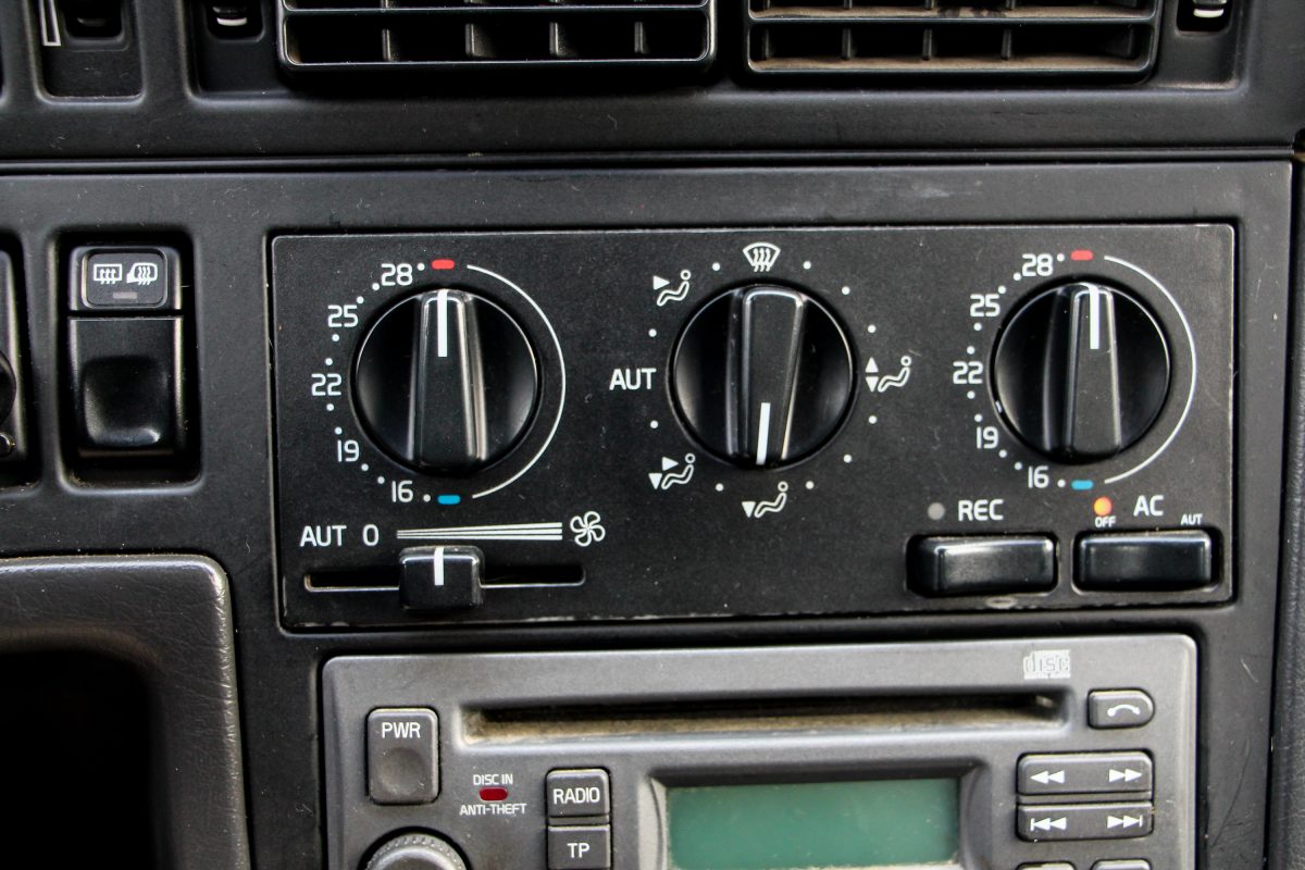 VOLVO 850
