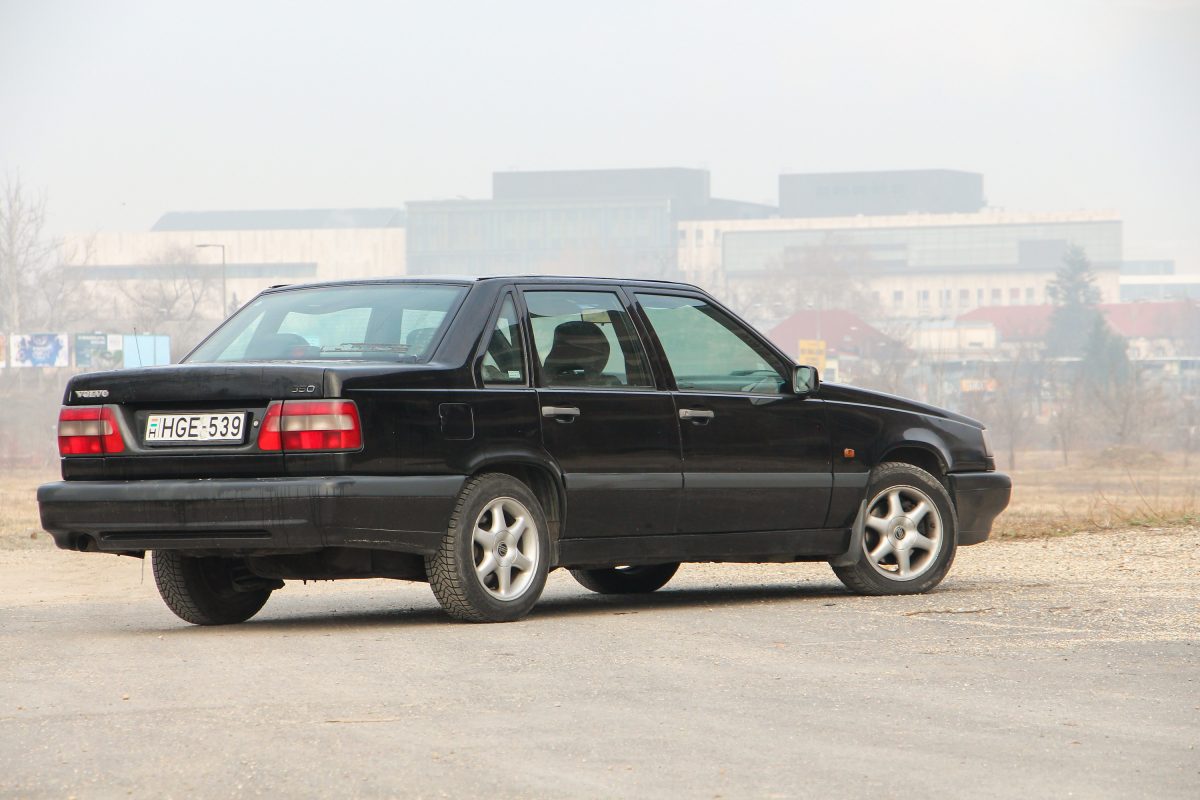 VOLVO 850