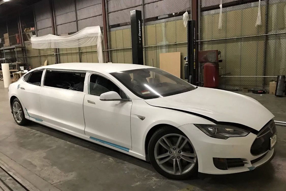 TESLA MODEL S