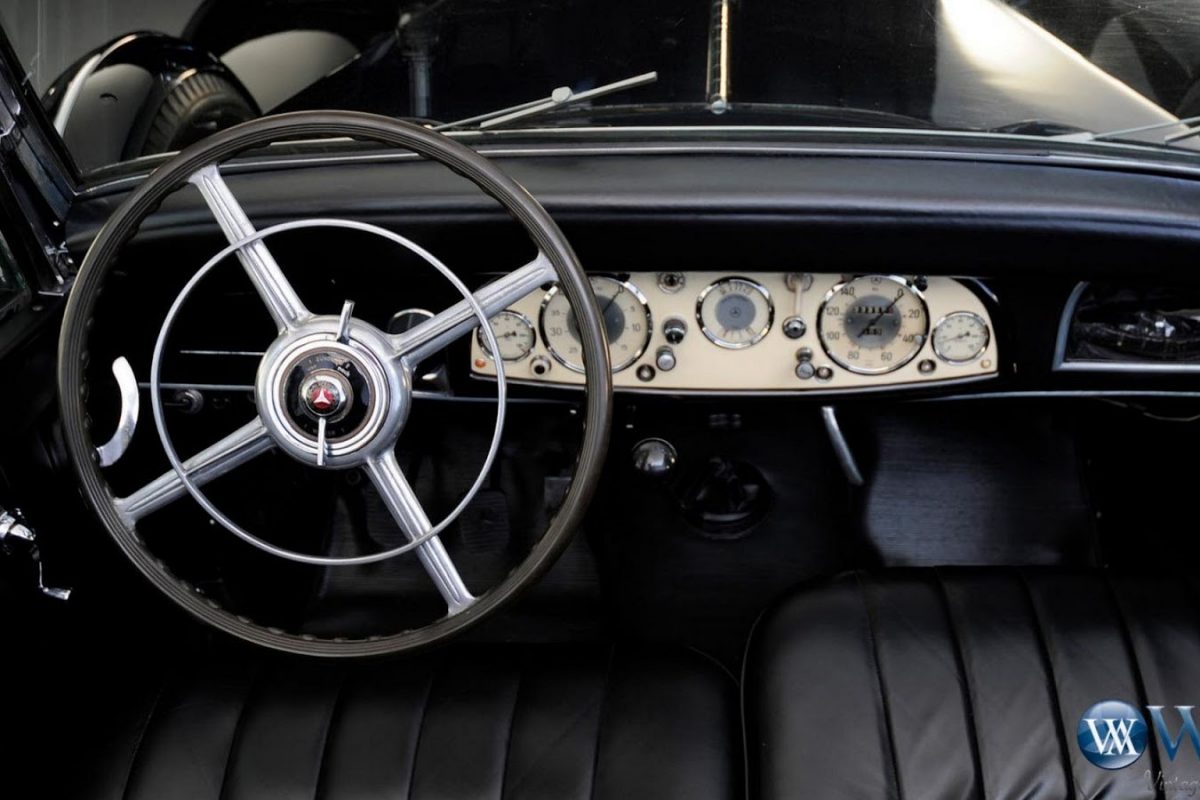 MERCEDES-BENZ