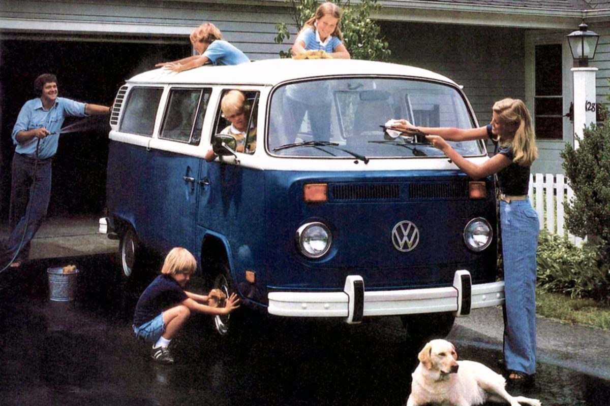VOLKSWAGEN TRANSPORTER T2