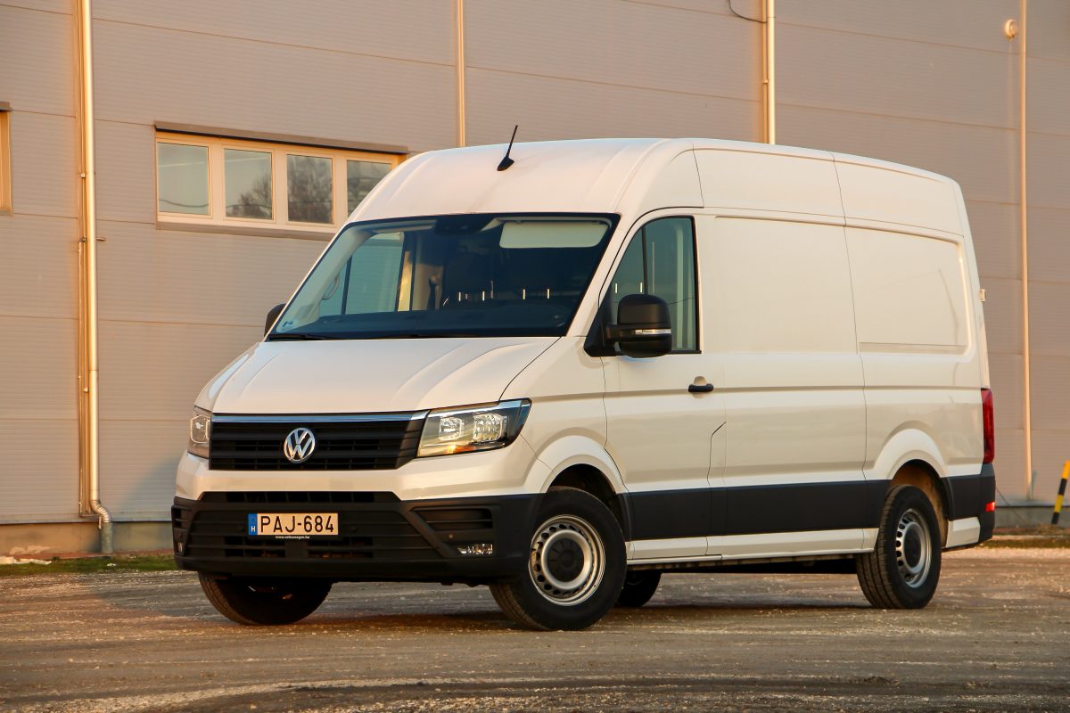 VOLKSWAGEN CRAFTER