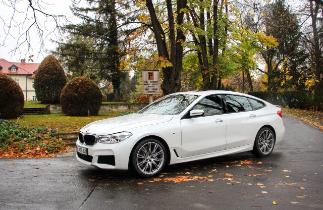 Így már más - Megszépült a nagyobbik BMW GT, kipróbáltuk
