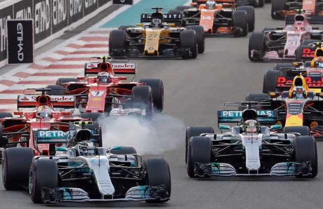 Bottas nyerte az év utolsó futamát