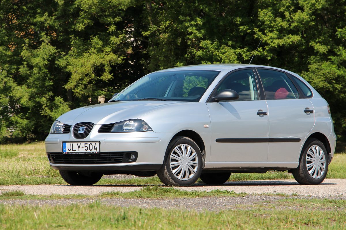 SEAT IBIZA