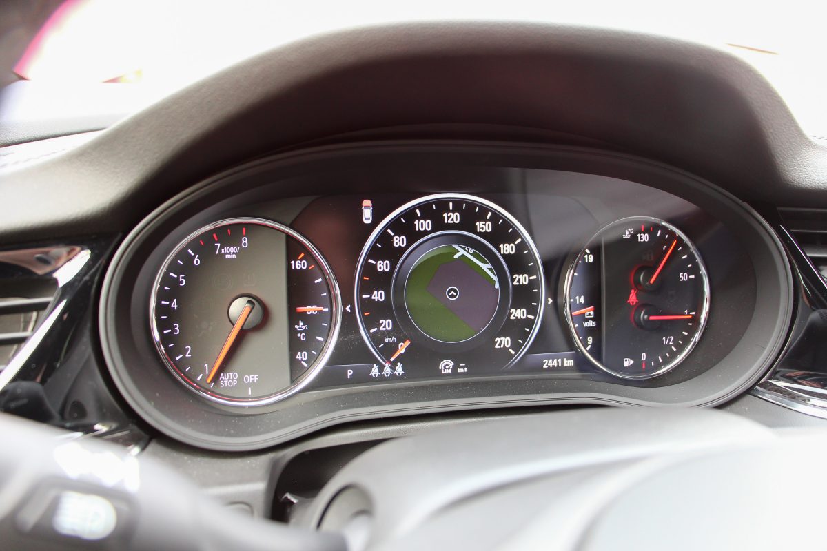OPEL INSIGNIA