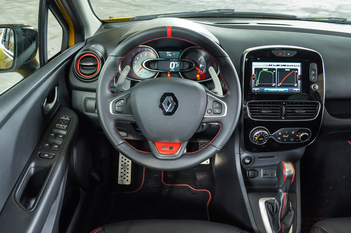 RENAULT CLIO