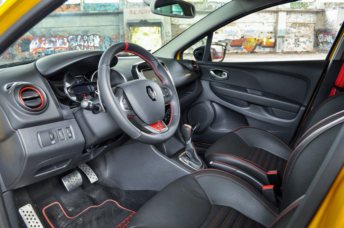 RENAULT CLIO