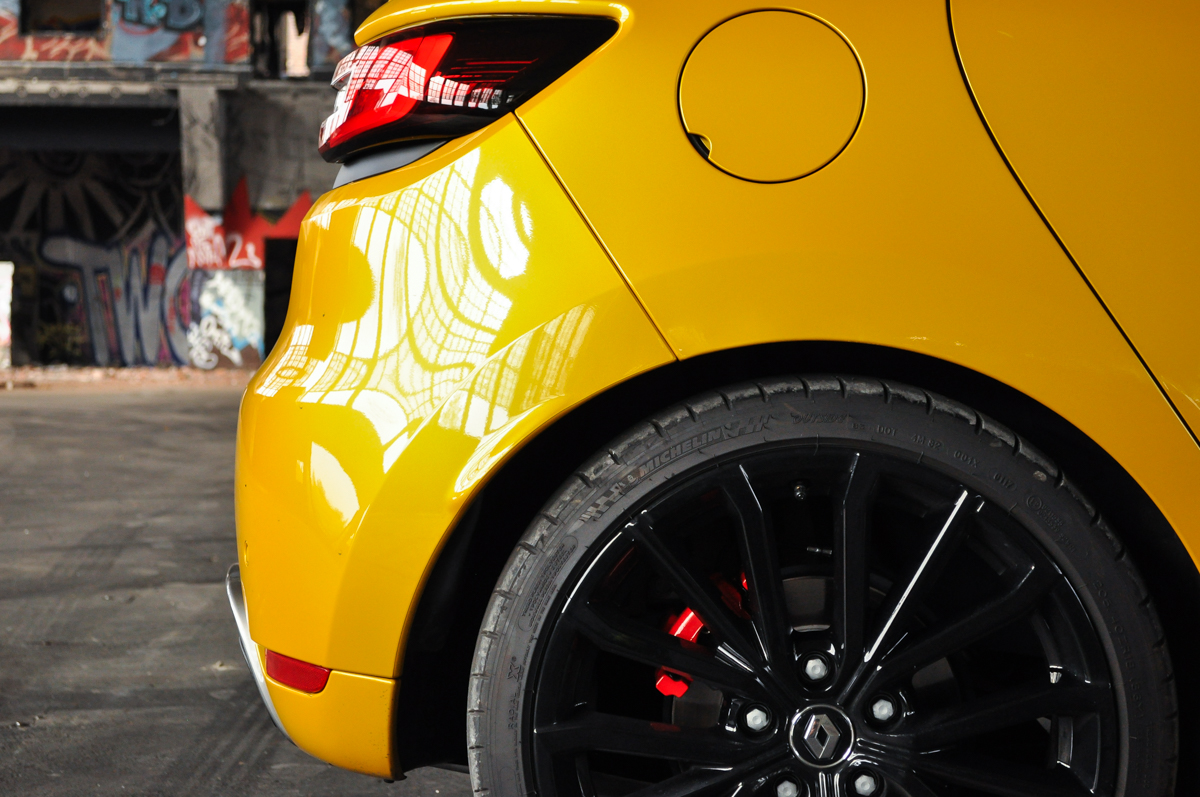 RENAULT CLIO