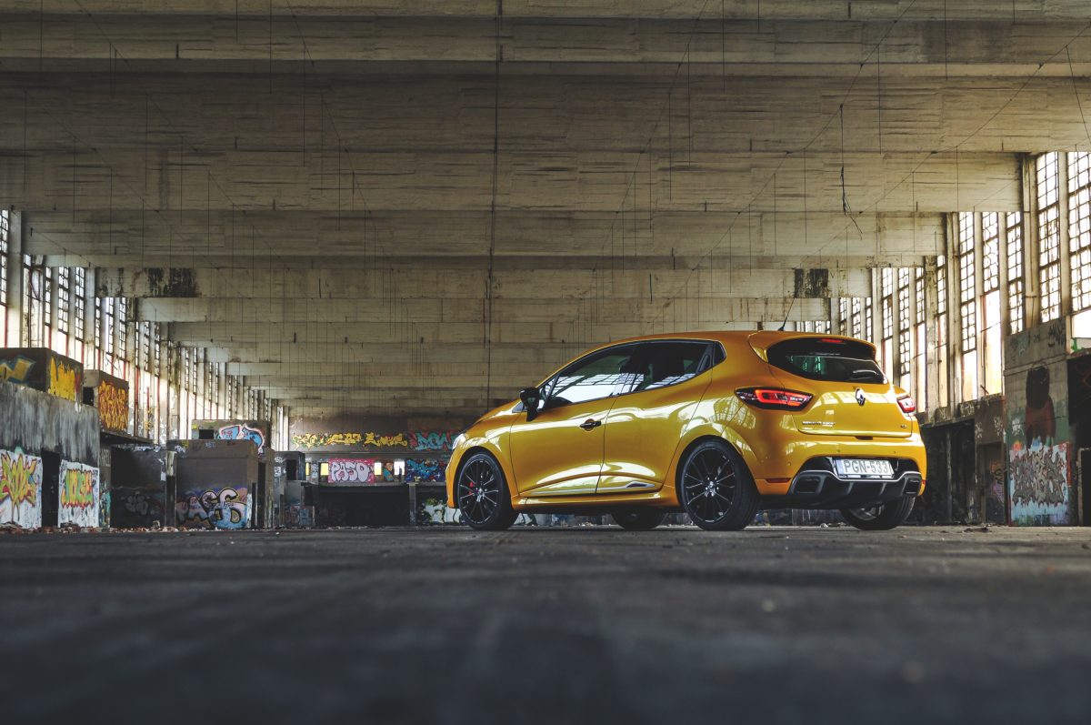 RENAULT CLIO