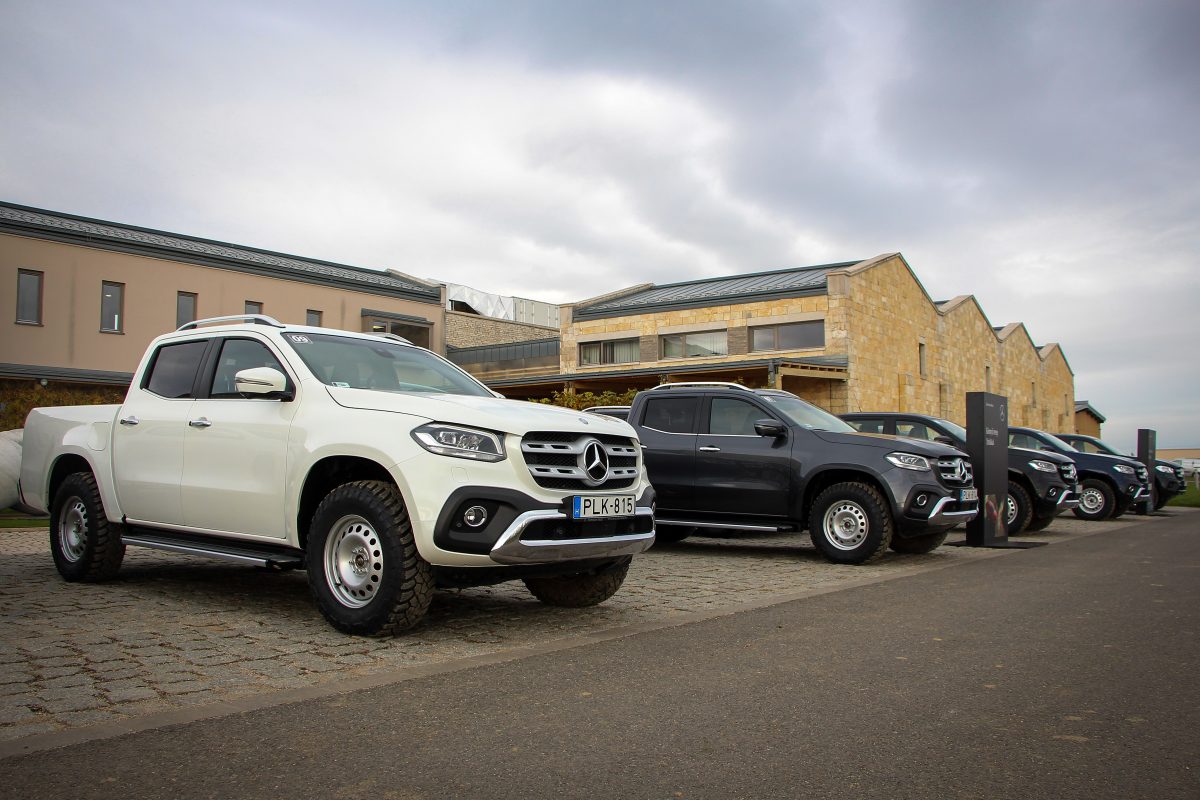 MERCEDES-BENZ X-OSZTÁLY