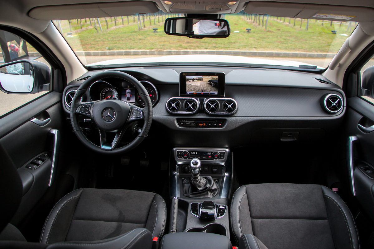 MERCEDES-BENZ X-OSZTÁLY
