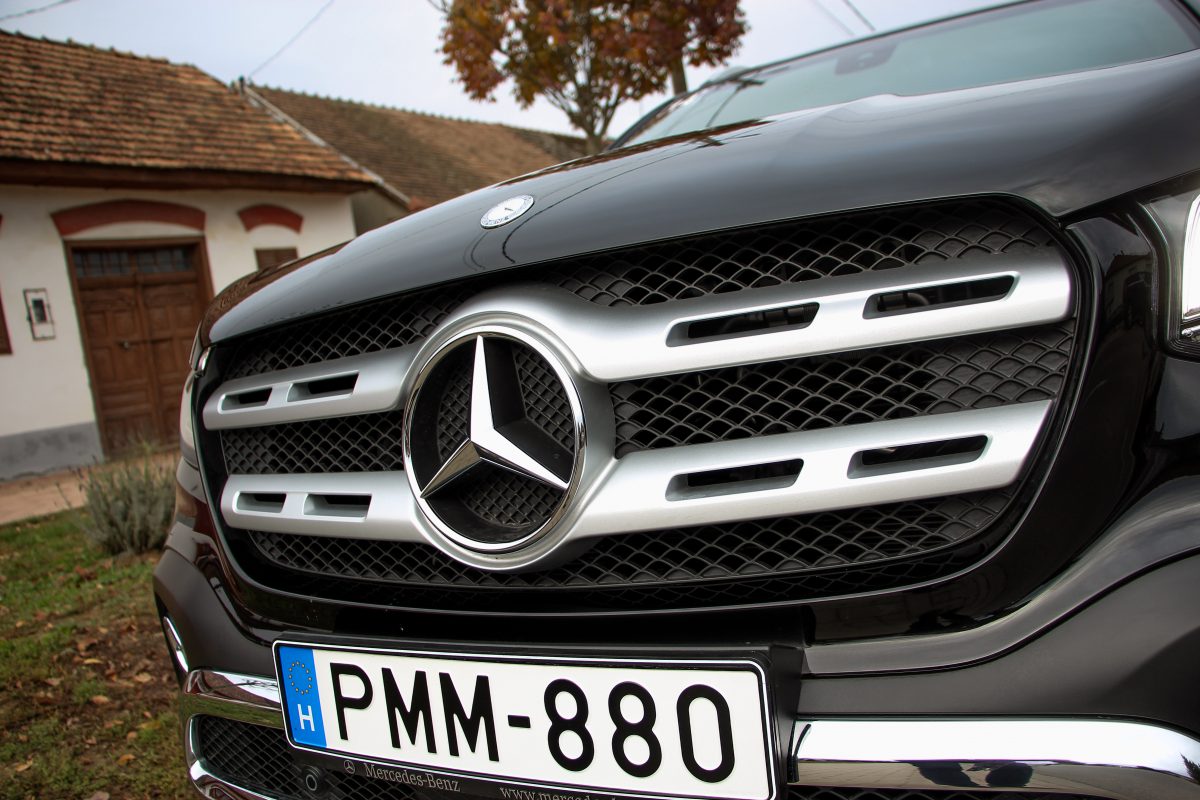 MERCEDES-BENZ X-OSZTÁLY