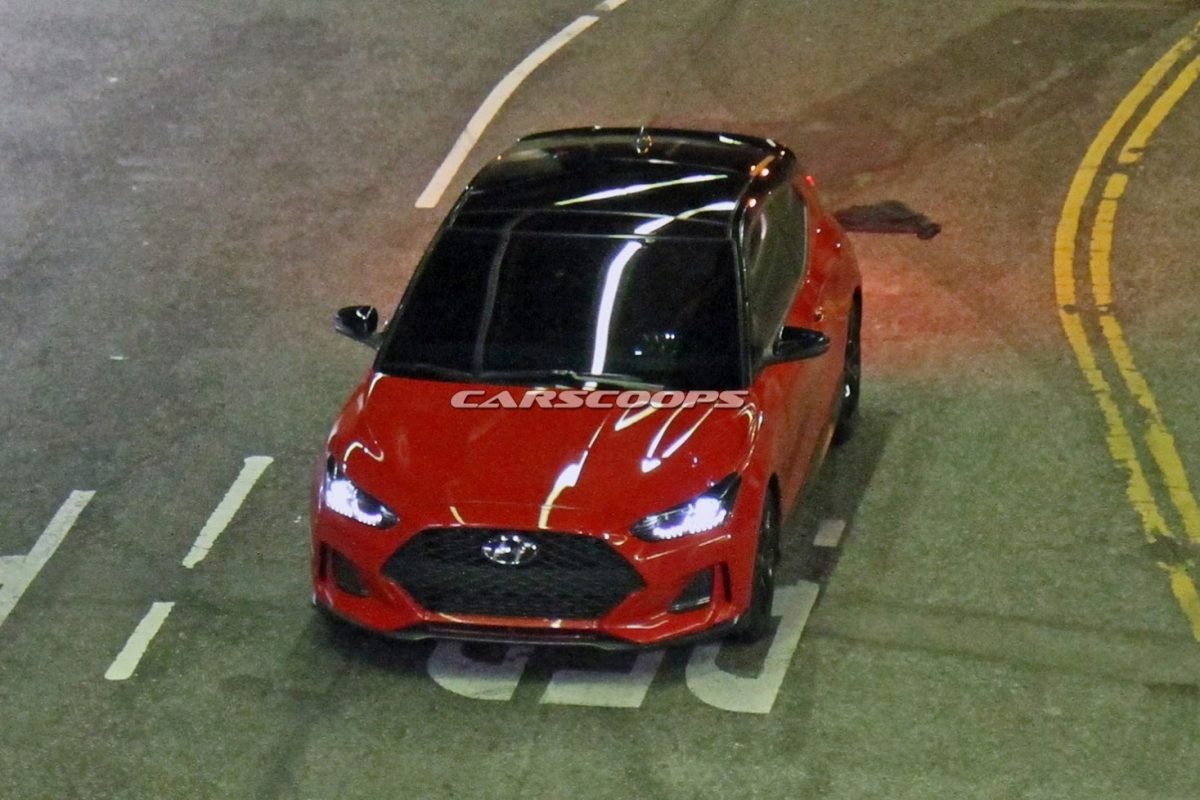 HYUNDAI VELOSTER