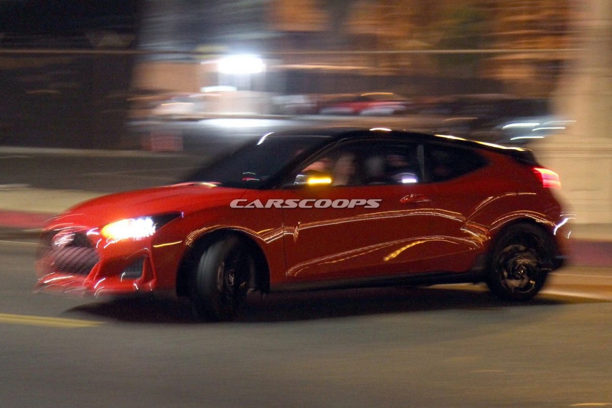 HYUNDAI VELOSTER