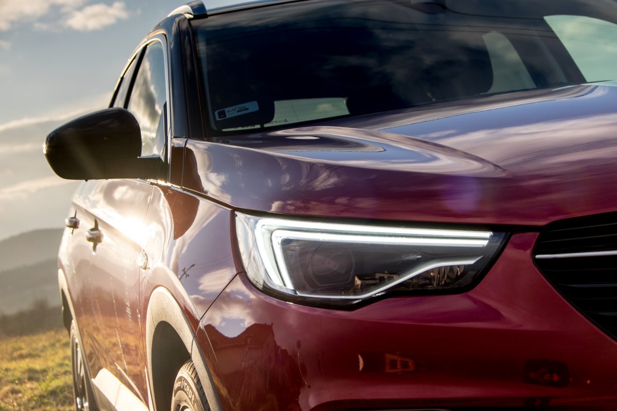 OPEL GRANDLAND X
